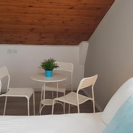 אור יהודה Airport Guest House מראה חיצוני תמונה